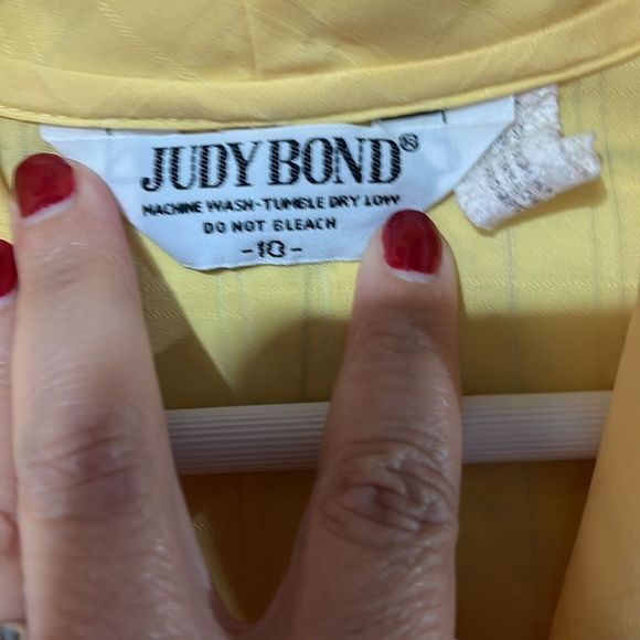 Vintage Yellow Tie Neck Short Sleeved Button-Up Size 10 - Picture 14 of 15